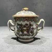 广彩双面开窗花卉盖罐