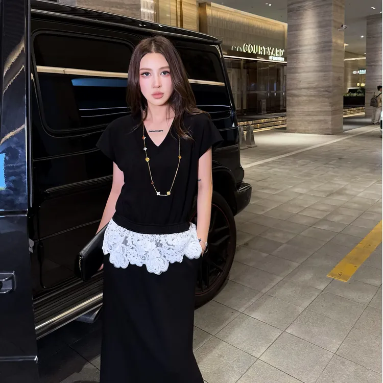 G. yantong/郭彦彤腰部蕾丝短袖连衣裙长裙侧开叉显瘦法式QZ1025