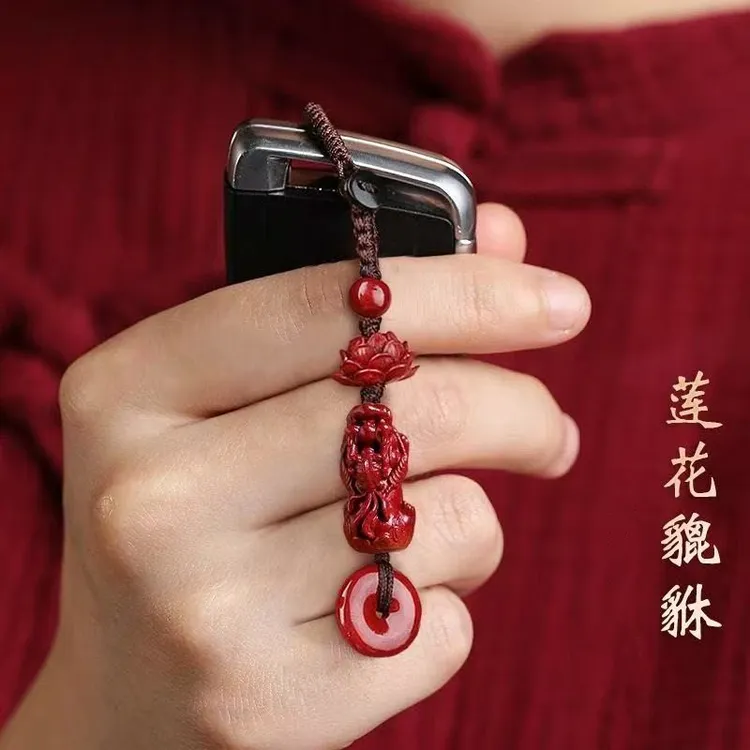  【老师推荐】2025蛇年莲花貔貅钥匙扣男女款汽车挂件平安扣挂饰