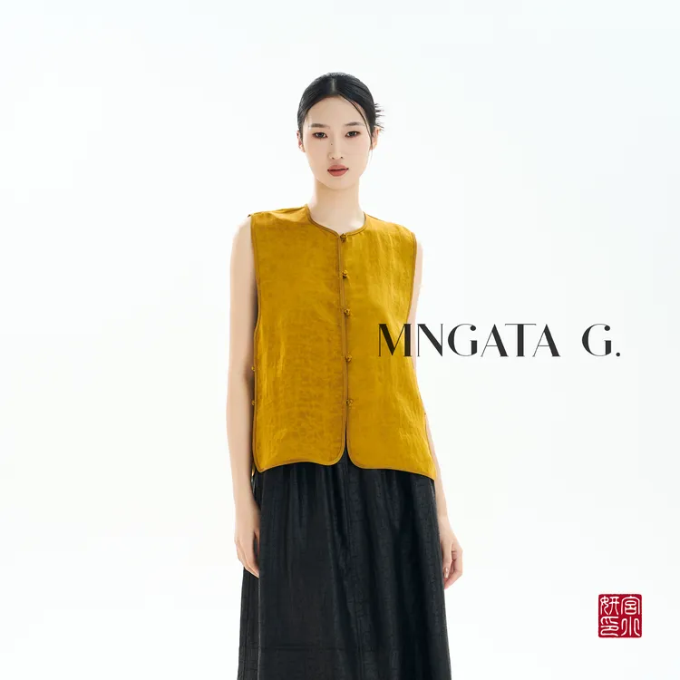 MNGATA G.宫小妍 【老缎·惊鸿一面】35姆米真丝新中式马甲5042769