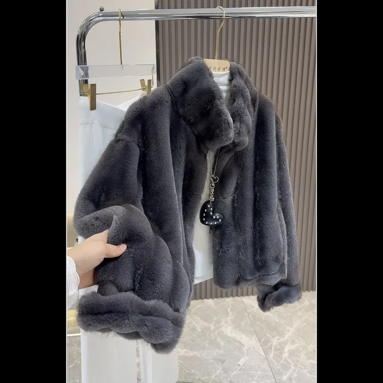 高级感立领毛毛外套短款气质轻奢仿貂毛单排扣外套秋冬