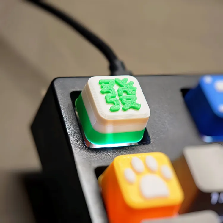 磁轴透明机械键盘PBT键帽创意黑色不发光个性键帽适合游戏使用