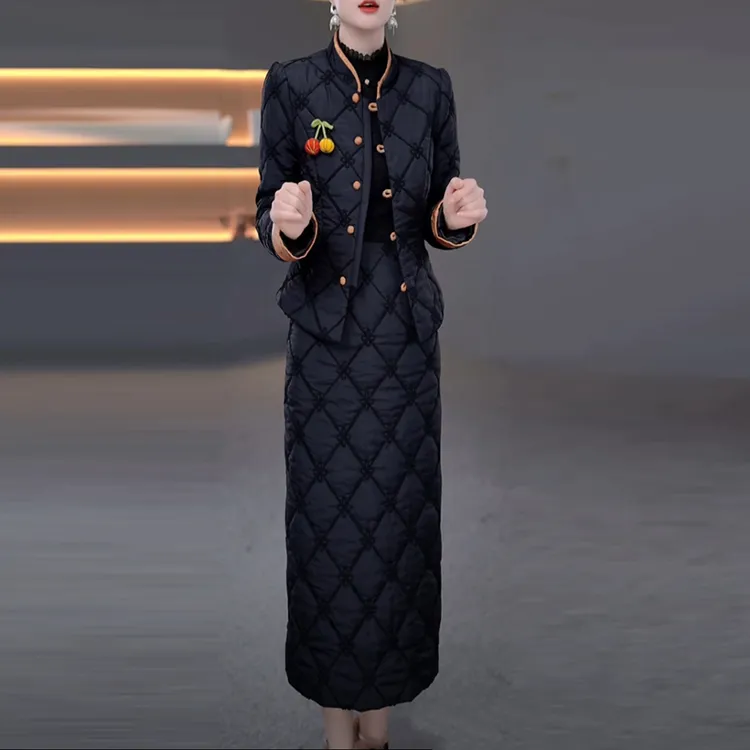 蓄热棉夹棉加厚保暖套装裙2025冬季新款女神范黑色两件套连衣裙子