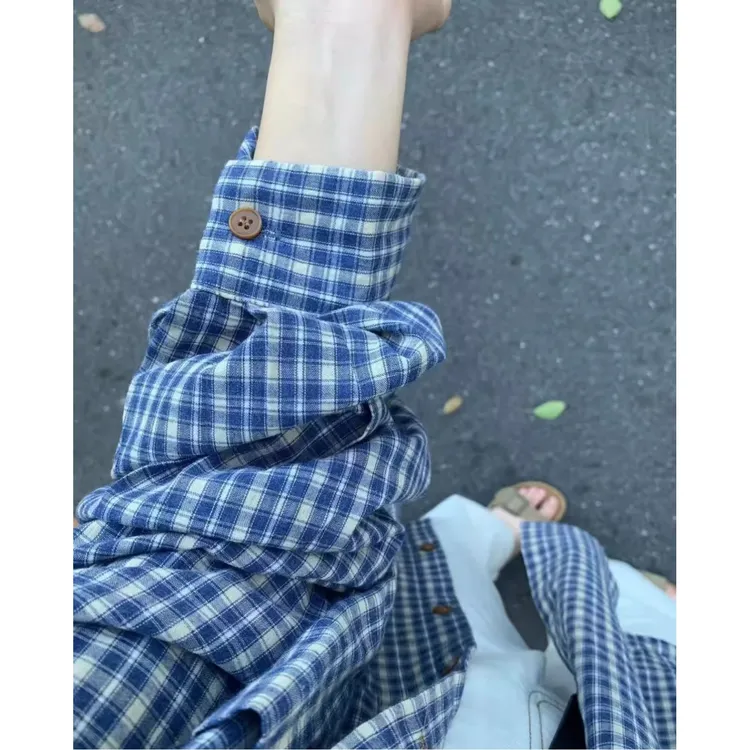 外搭蓝色格子衬衫女春秋2025新款慵懒风衬衣宽松显瘦上衣