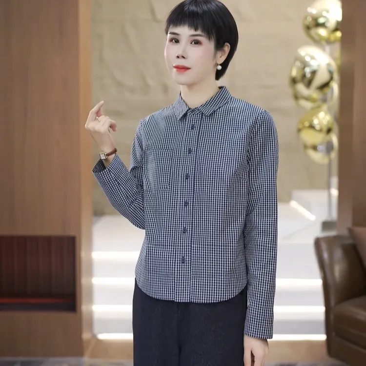 【渲渲推荐】XR-5332冬季减龄翻领口袋条纹格子加绒衬衣