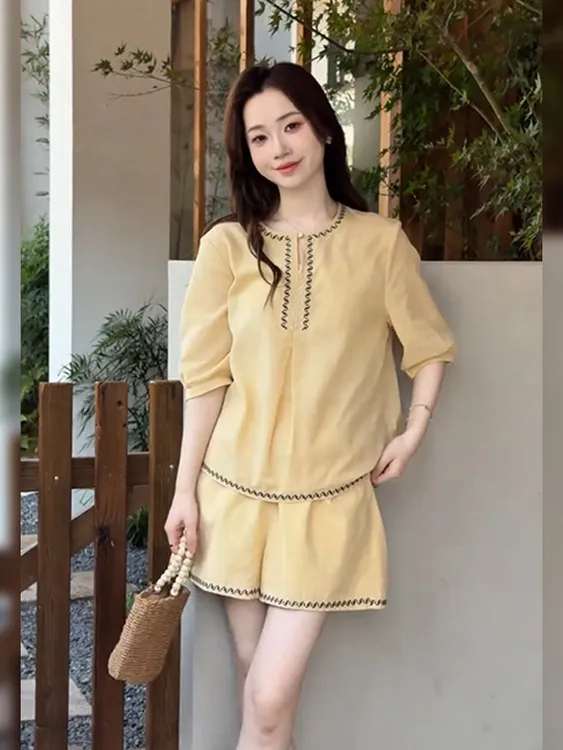 韩版气质宽松短袖衬衫阔腿短裤女装2025夏季新款简约休闲百搭套装