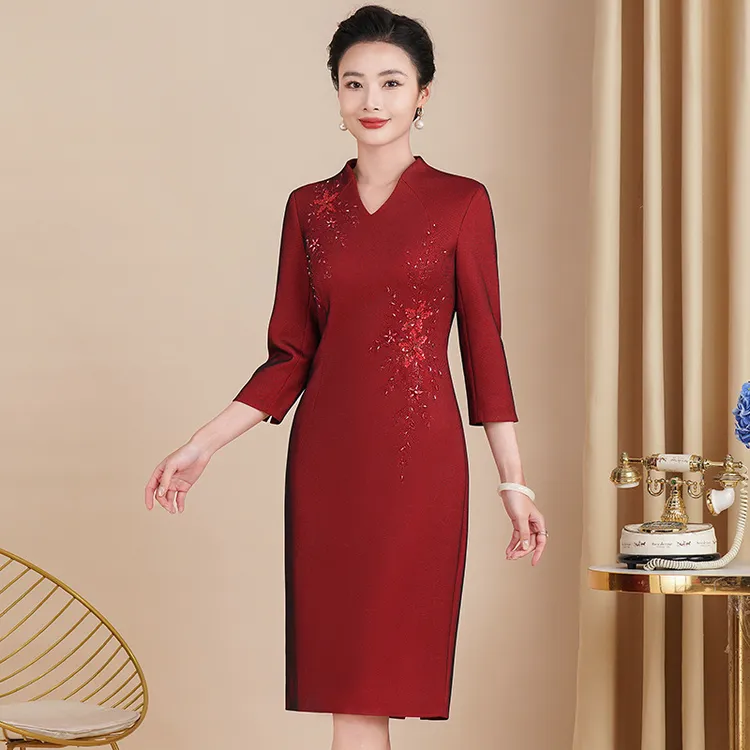 D113高端婚宴礼服2025春季端庄气质喜婆婆喜服V领显瘦妈妈装洋气
