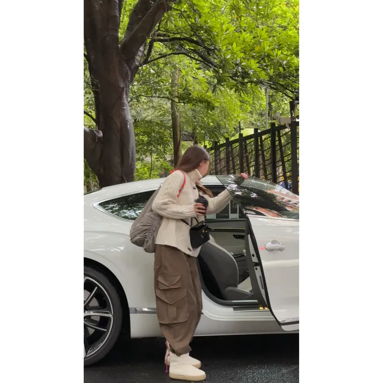 BOXUE“雪贝”2025秋冬麻花纹羊毛针织开衫轻奢 外套#251103W6277