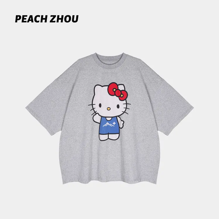 『PEACHZHOU』经典KT猫卡通印花宽松圆领阔版短袖韩式休闲减龄T恤女