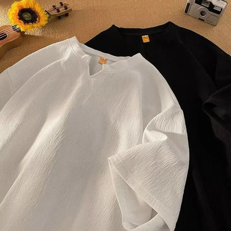 V领冰丝短袖t恤男夏季宽松凉感男士半袖衣服潮牌潮流2025新款体恤