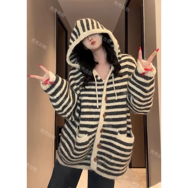 撞色条纹连帽针织开衫女2025早秋冬新款慵懒宽松遮肉毛衣外套上衣