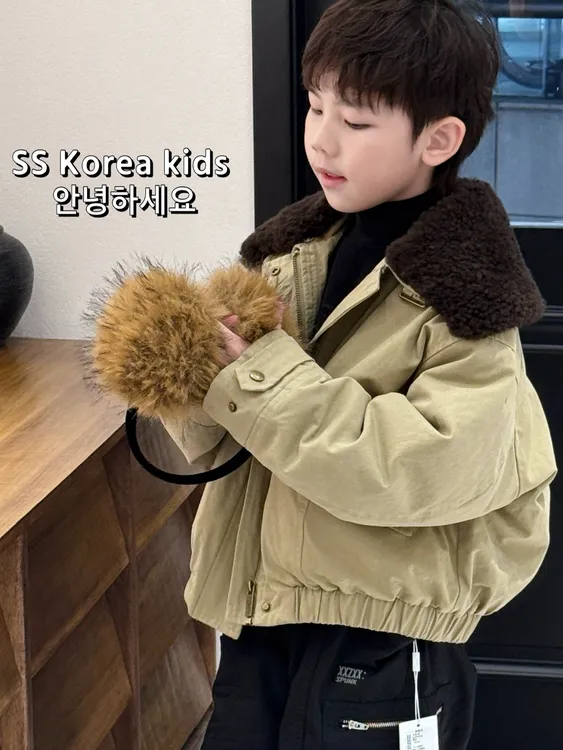 时尚帅气男孩棉服外套2025新款洋气儿童冬装夹棉羊卷毛大翻领夹克