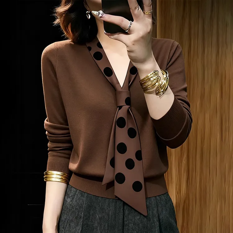 咖色波点飘带领针织衫女士2025秋冬新款高级感修身显瘦打底衫上衣