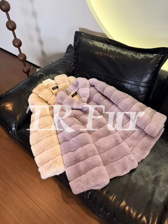 【TR】“紫霞仙子”紫色龙猫皮草整皮雷克斯獭兔毛皮草外套女