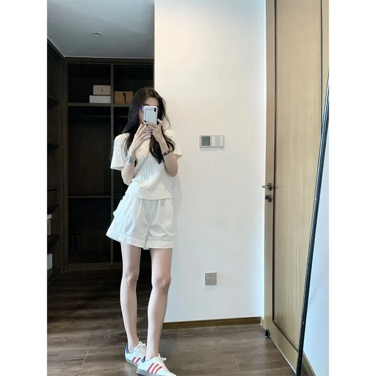 夏日新款小众设计感网红洋气针织短袖上衣高腰修身显瘦直筒短裤女