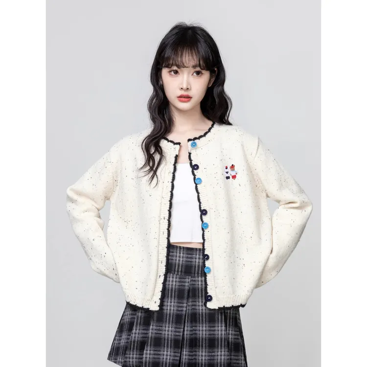 撞色圆领针织开衫女2025春秋新款设计感卡通刺绣毛衣外套短款上衣