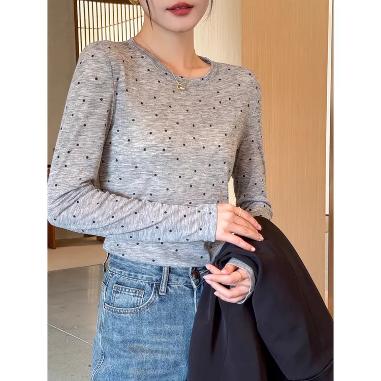 灰色波点打底衫女内搭秋冬2025新款高级感长袖t恤圆领上衣可外穿