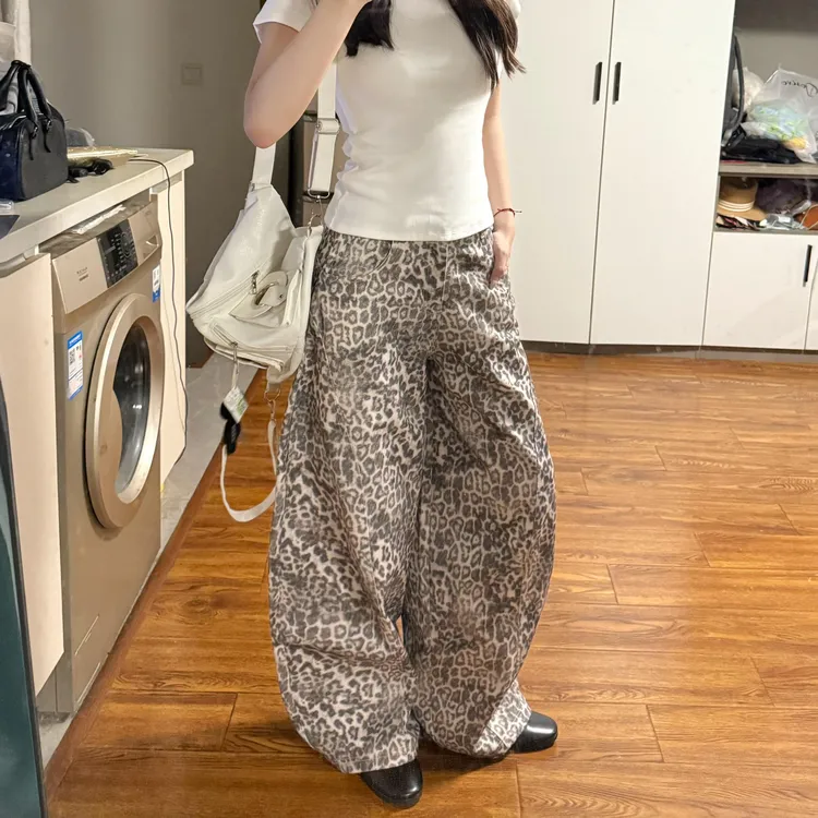 微胖mm韩版复古豹纹设计感牛仔裤女秋季款辣妹廓形松弛宽松阔腿裤