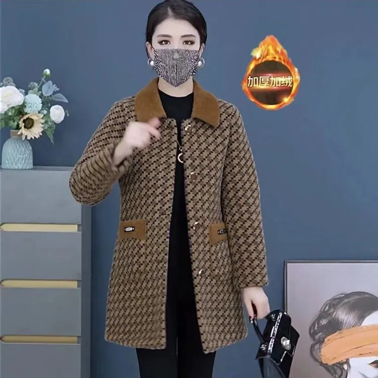 格子方领外套女秋冬装2025新款时尚洋气减龄加绒加厚大衣保暖外衣