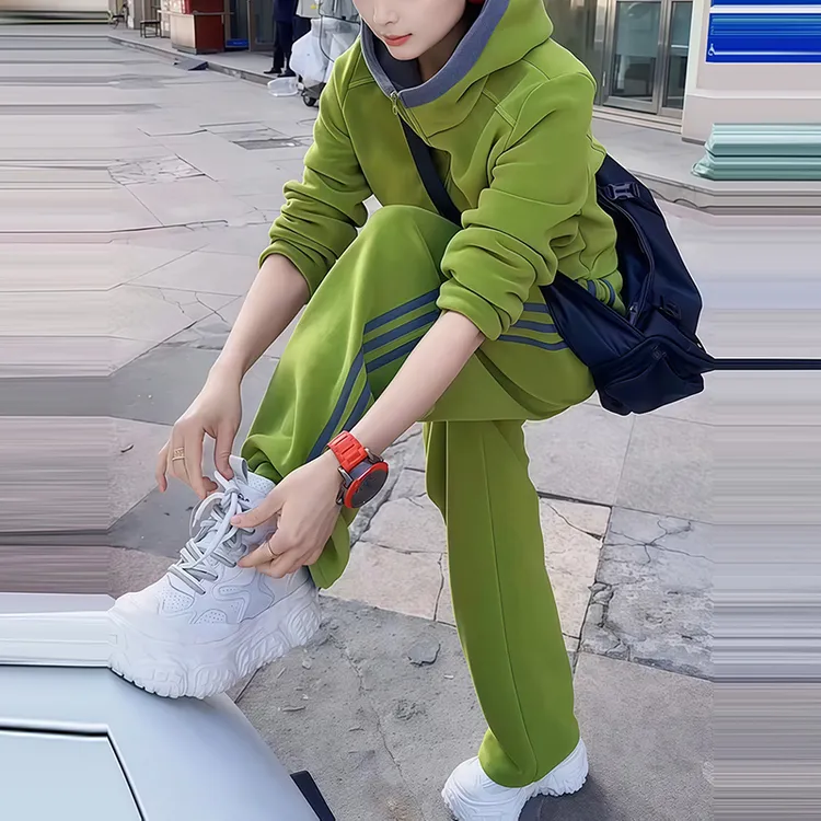 秋冬高级感简约休闲拼色设计感连帽卫衣高腰显瘦休闲裤粉色套装女