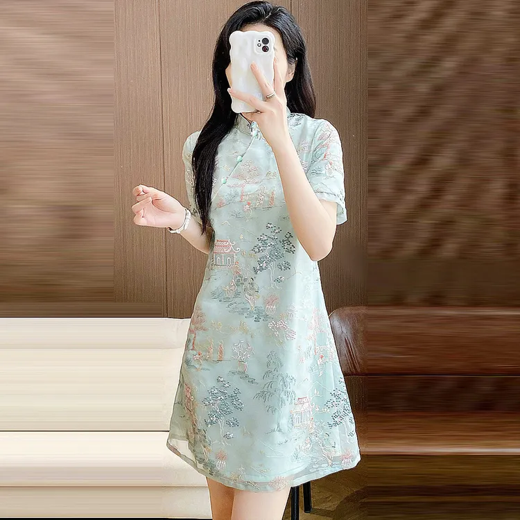 改良旗袍2025夏季新款高端气质年轻款国风新中式刺绣宽松连衣裙潮