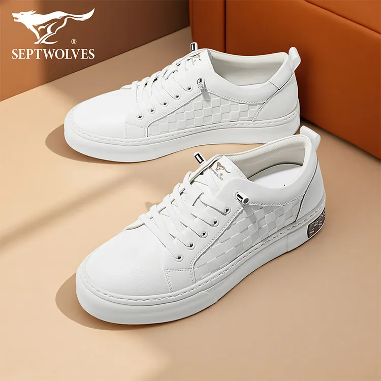 七匹狼秋季新款格纹雕花时尚休闲鞋软弹无阻鞋潮流百搭休闲板鞋