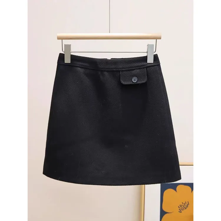 【欧加粒粒】秋冬新款百搭气质显瘦A摆单纽扣休闲半身裙 D26851