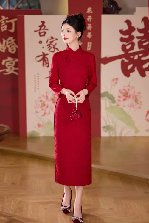 【福满堂】2025中国风中式婚庆秋冬季红色大码旗袍显瘦时尚A17