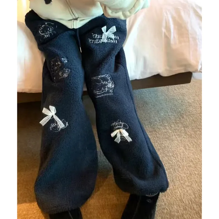 毛绒刺绣休闲裤秋冬季复古韩版可爱外穿束脚高腰百搭时尚阔腿裤女