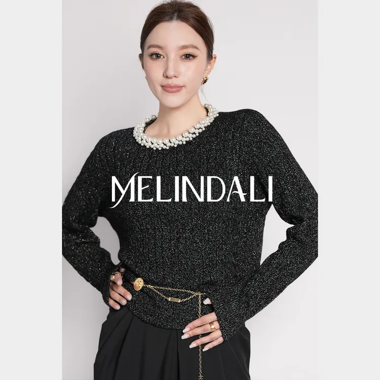 Melinda Li【千金miu系】银葱丝绵羊毛手工钉珠贵气感绞花针织毛衣