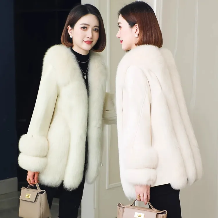 2025新款狐狸毛绵羊皮皮草毛毛外套女皮毛一体大衣中长款鹅绒