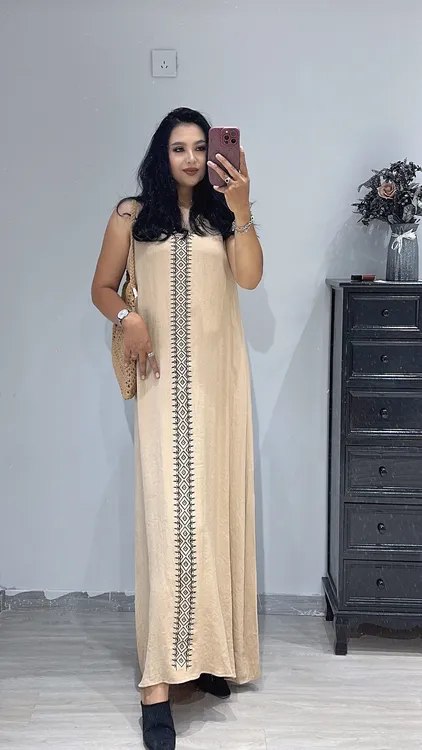 2025年的新款夏季连衣裙yama11