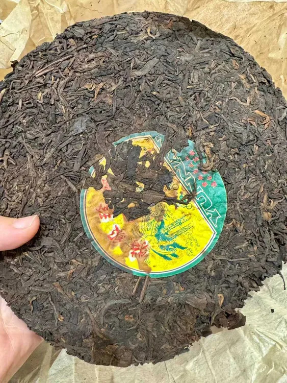 2000年阮殿蓉定制易武古树熟茶