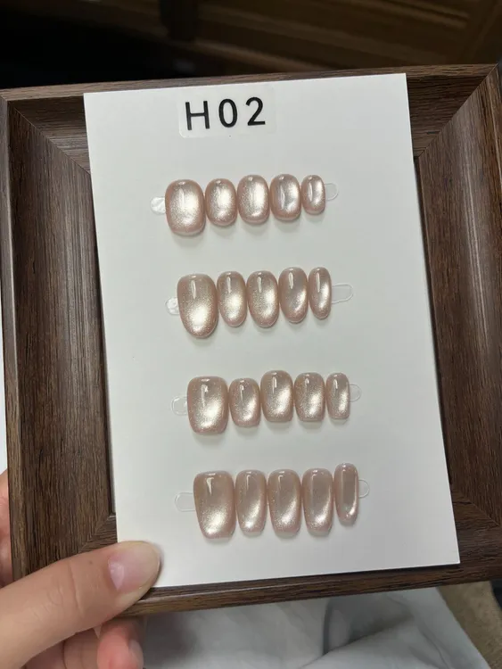 H02【喵星人02】花校长喵星人纯手工玻璃珠猫眼穿戴甲