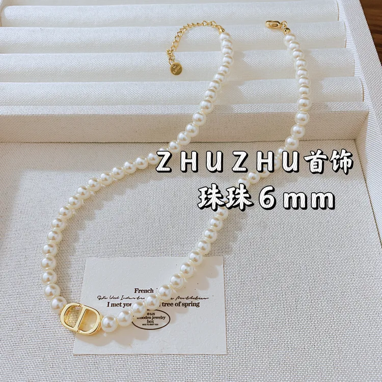 铜合金仿珍珠项链 气质经典优雅简约时尚百搭猪鼻子吊坠珠珠项链