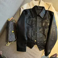 阿黎精选-------定制款荔枝纹超有型翻领皮衣