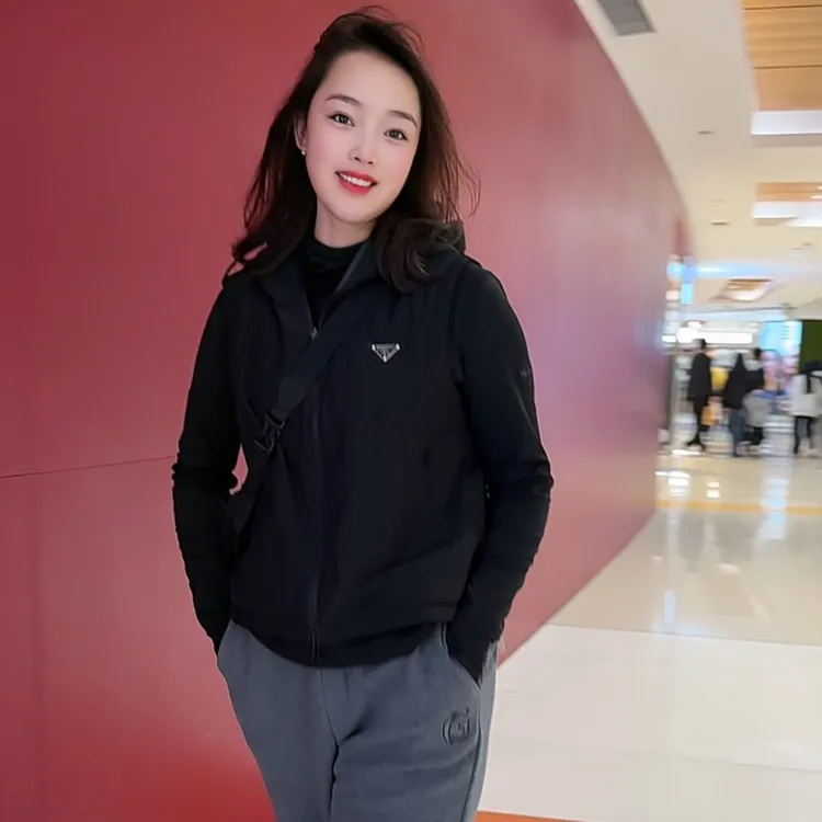 《坤家严选》菲玛掂251905马甲两面穿加厚羊毛帽款冬季减龄必备