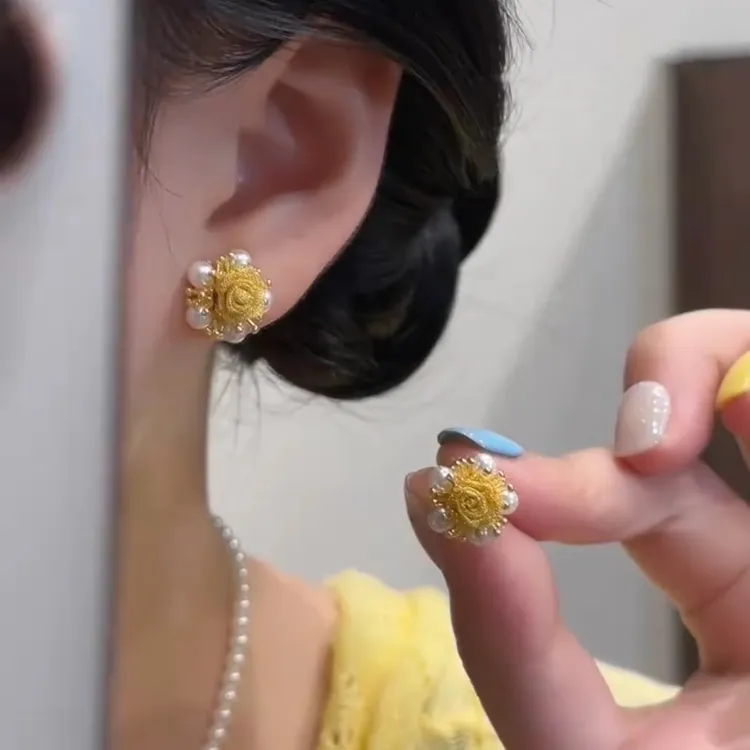 黄色玫瑰花仿珍珠耳钉女轻奢时尚小众设计感精致耳环气质百搭耳饰