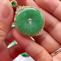 翡翠银S925镶嵌颈饰翡翠