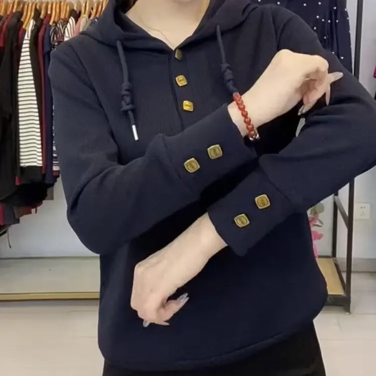 长袖连帽单排扣常规短款纽扣卫衣显瘦百搭针织打底