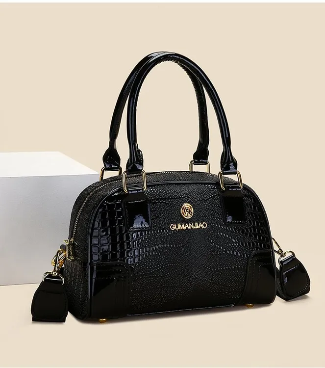 【长23高17厚11】小方包女2024新款时尚百搭撞色锁扣斜挎包7836黑