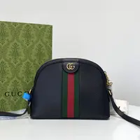 95新 GUCCI/古驰 思斯专属 古驰黑色贝壳色单肩包 THCI2252