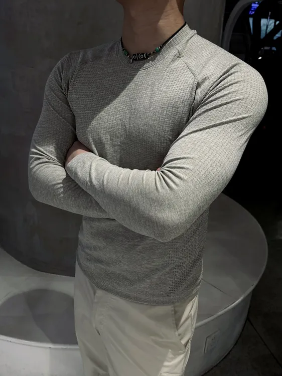 SOS美式MVT无缝提花运动长袖纯色训练健身修身T恤弹力圆领上衣男