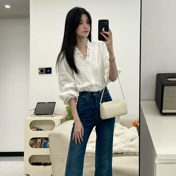 4087白色蕾丝花边V领防晒长袖衬衫上衣夏季新款设计感小众衬衣