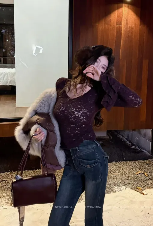 利达 NEW DADADA v领修身显瘦时尚休闲修身气质蕾丝上衣CUM2814