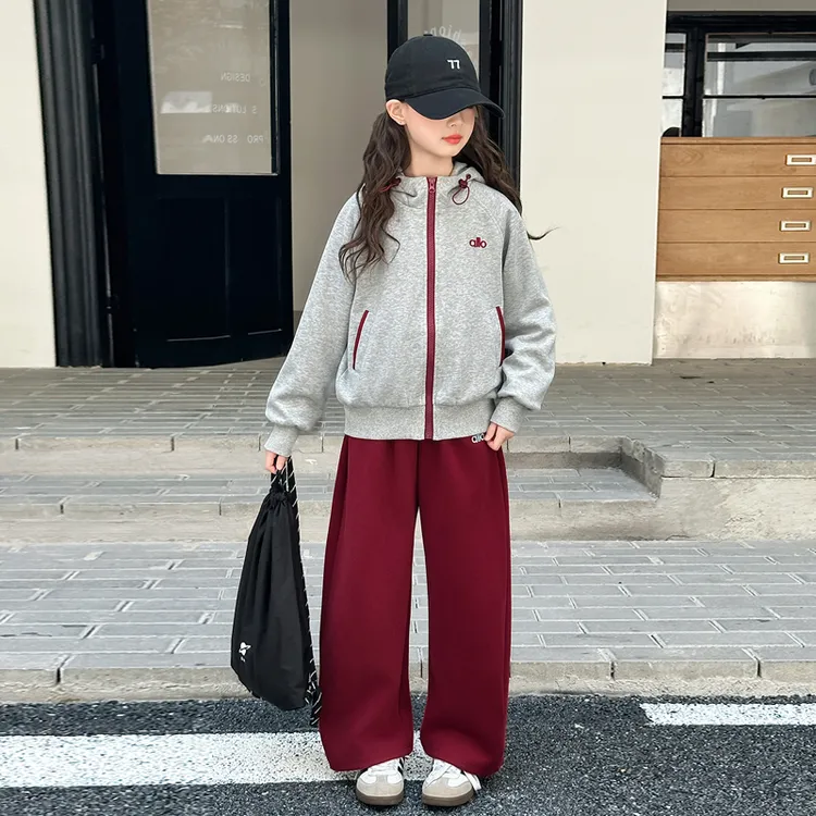 女童秋装套装2025新款儿童连帽卫衣阔腿裤韩范中大儿童显瘦春秋装