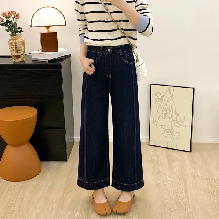 丹宁蓝直筒牛仔裤女秋季新款大码胖mm梨形身材高腰宽松显瘦阔腿裤