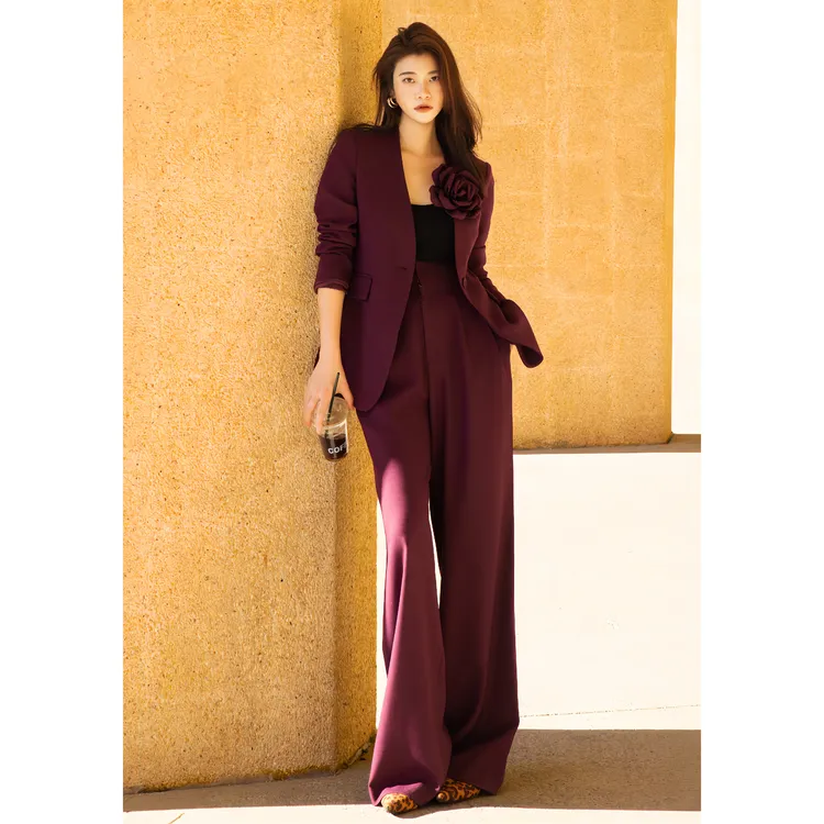 ZEROYK轻熟风时尚套装设计感立体花朵修身西装阔腿裤通勤两件套