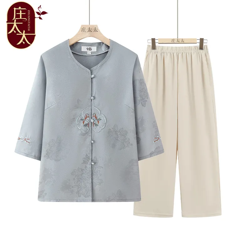 气质奶奶夏装衬衫女中老年人新款开衫七分袖60岁70老太太衣服宽松