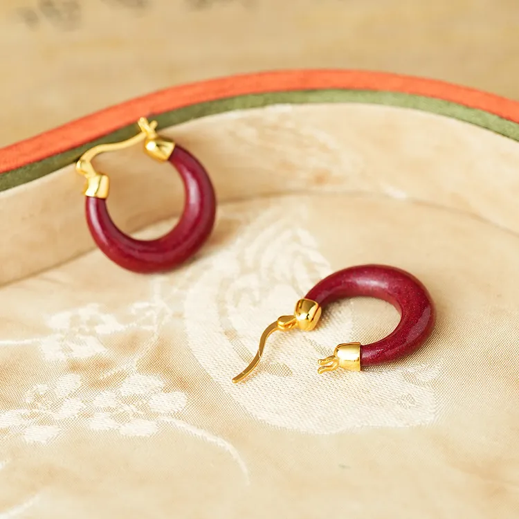 含辰砂工艺品御臻珠宝｜朱砂｜S925银｜紫金砂弧形耳扣轻奢气质复古